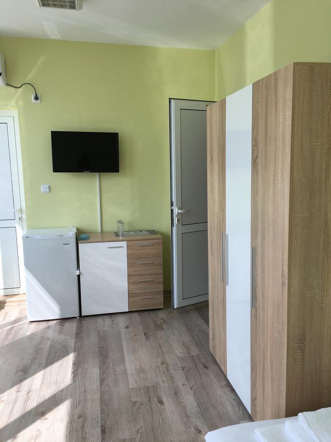 Guest Rooms Soleo Balchik Exterior foto