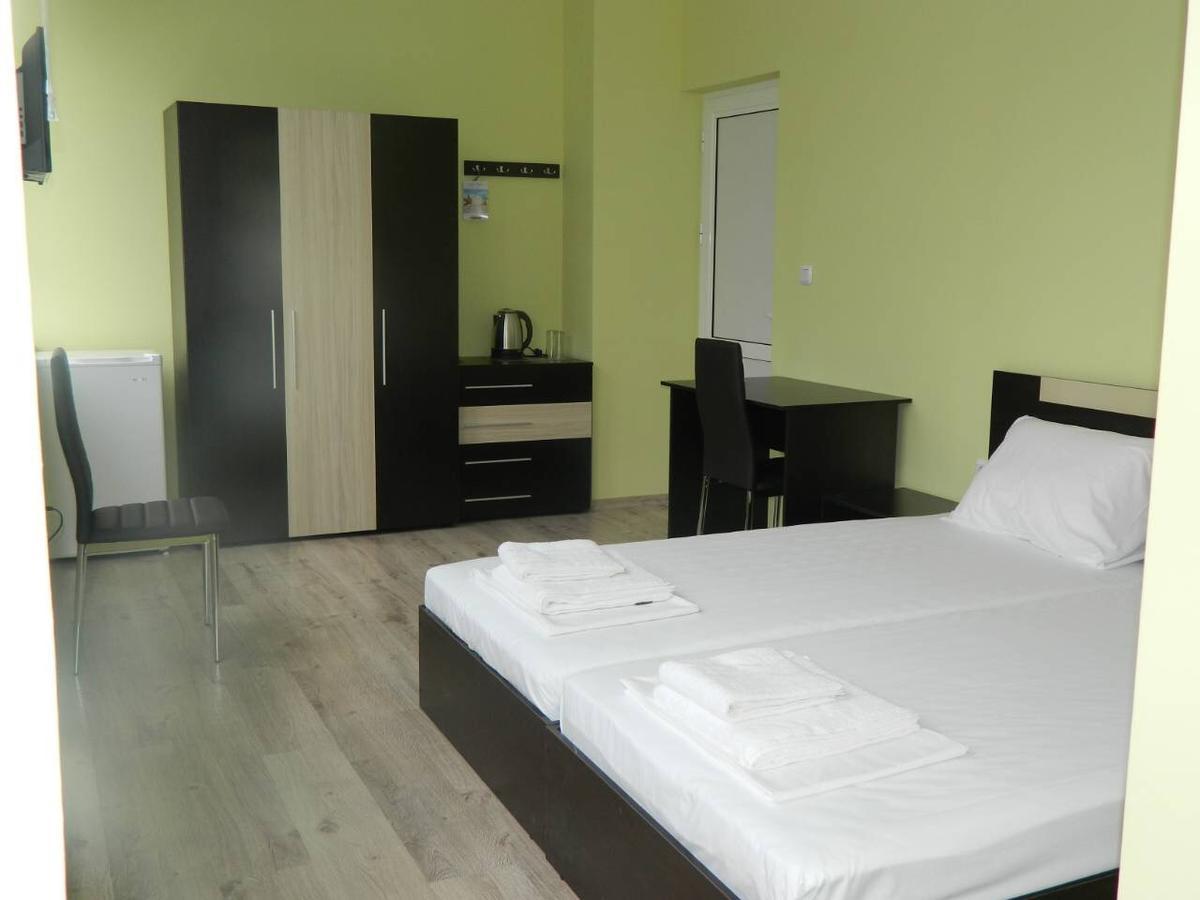 Guest Rooms Soleo Balchik Exterior foto