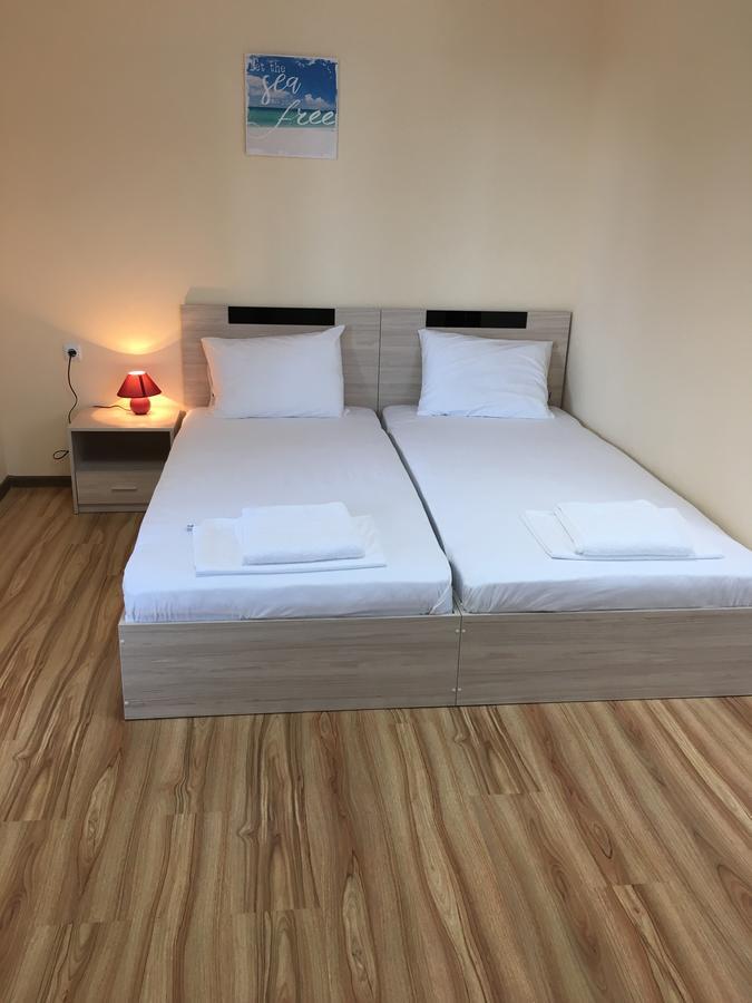Guest Rooms Soleo Balchik Exterior foto